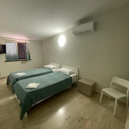 Couette-café Loretta Marcianise