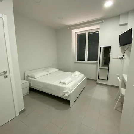 Loretta 3* Marcianise